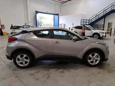 Used TOYOTA C-HR Hybrid 2019 Ad 