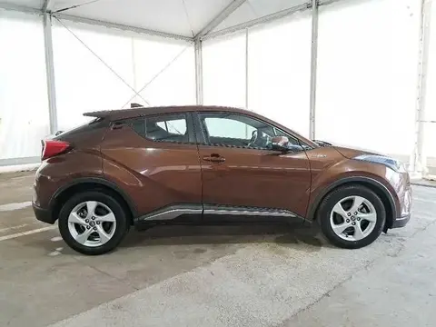 Used TOYOTA C-HR Hybrid 2018 Ad 