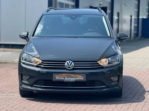 Used VOLKSWAGEN GOLF Petrol 2017 Ad 