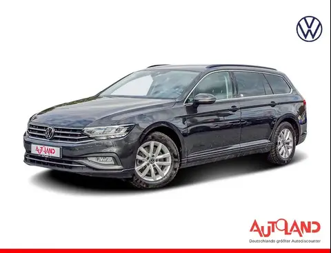 Used VOLKSWAGEN PASSAT Petrol 2023 Ad 