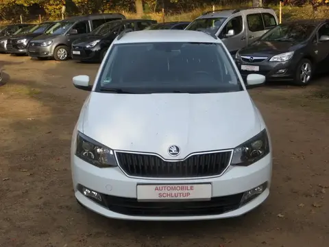 Used SKODA FABIA Petrol 2016 Ad 