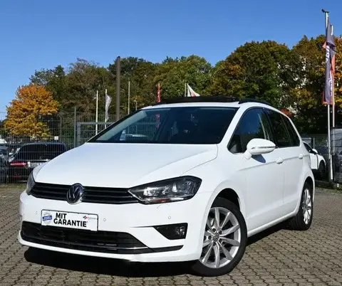 Used VOLKSWAGEN GOLF Petrol 2015 Ad 