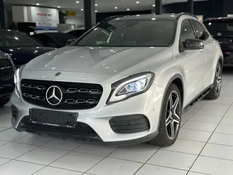 Used MERCEDES-BENZ CLASSE GLA Petrol 2020 Ad 