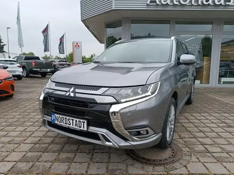 Used MITSUBISHI OUTLANDER Hybrid 2019 Ad 