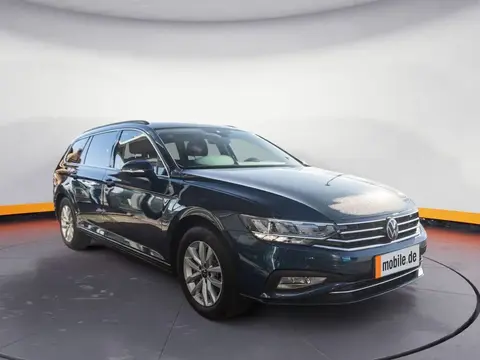 Used VOLKSWAGEN PASSAT Petrol 2024 Ad 