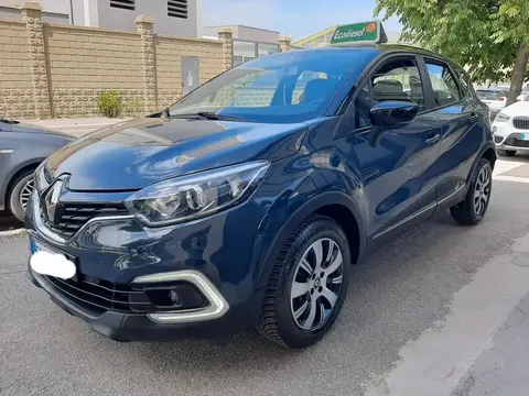 Used RENAULT CAPTUR Diesel 2018 Ad 