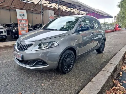 Annonce LANCIA YPSILON Hybride 2022 d'occasion 