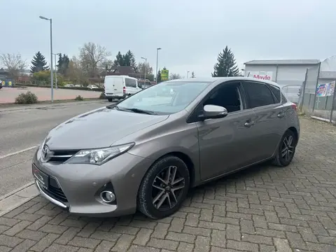 Used TOYOTA AURIS Diesel 2015 Ad 