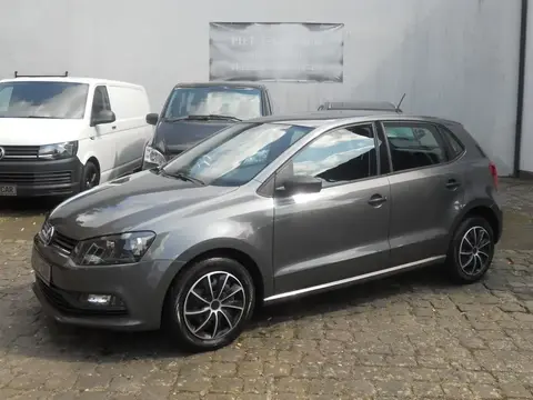 Used VOLKSWAGEN POLO Petrol 2015 Ad 