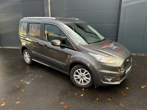 Used FORD TOURNEO Petrol 2019 Ad 