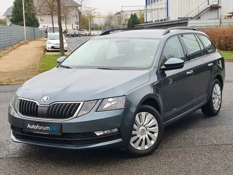 Used SKODA OCTAVIA Petrol 2018 Ad 