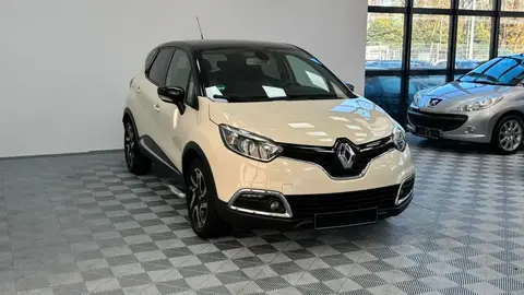 Used RENAULT CAPTUR Petrol 2015 Ad 