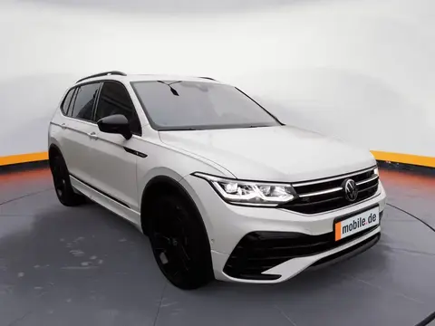 Used VOLKSWAGEN TIGUAN Petrol 2023 Ad 