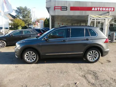 Used VOLKSWAGEN TIGUAN Petrol 2019 Ad 