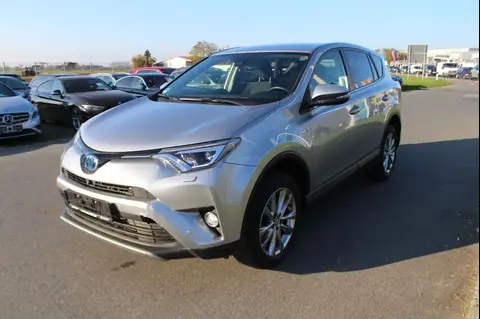 Used TOYOTA RAV4 Hybrid 2017 Ad 