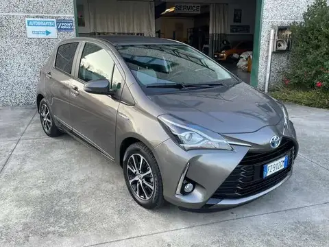 Used TOYOTA YARIS Hybrid 2020 Ad 