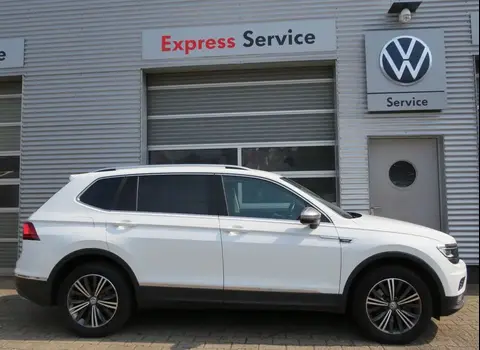 Used VOLKSWAGEN TIGUAN Petrol 2018 Ad 