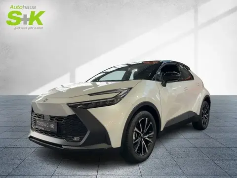 Used TOYOTA C-HR Hybrid 2023 Ad 