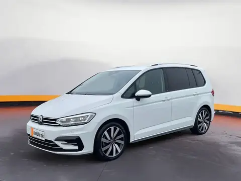 Used VOLKSWAGEN TOURAN Petrol 2024 Ad 