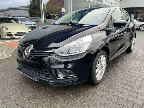 Used RENAULT CLIO Petrol 2018 Ad 