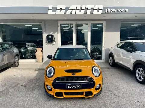 Used MINI COOPER Diesel 2017 Ad 