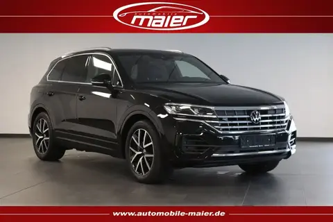 Used VOLKSWAGEN TOUAREG Petrol 2022 Ad 