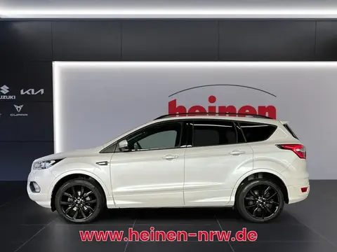 Used FORD KUGA Petrol 2019 Ad 