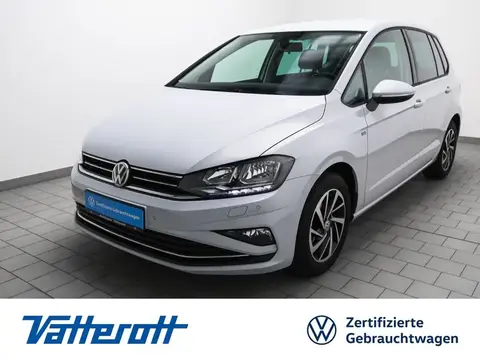 Used VOLKSWAGEN GOLF Petrol 2018 Ad 