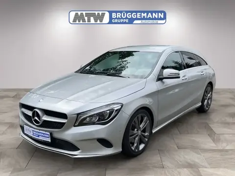 Used MERCEDES-BENZ CLASSE CLA Petrol 2016 Ad 