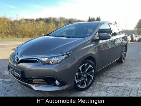 Used TOYOTA AURIS Petrol 2016 Ad 