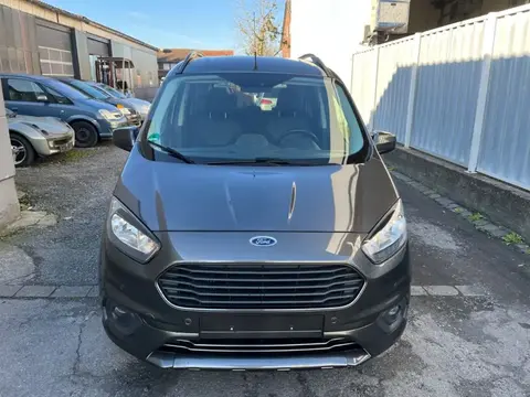 Used FORD TOURNEO Petrol 2019 Ad 