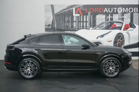 Used PORSCHE CAYENNE Hybrid 2024 Ad 