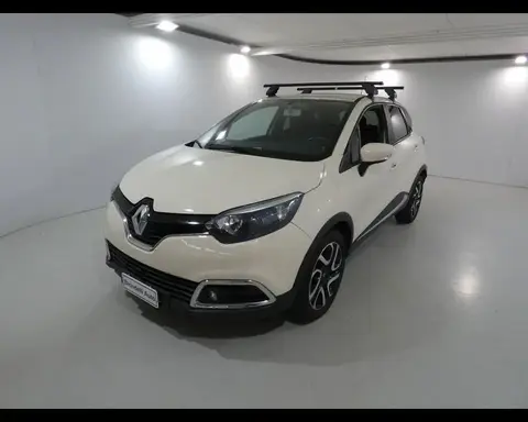 Used RENAULT CAPTUR Diesel 2015 Ad 