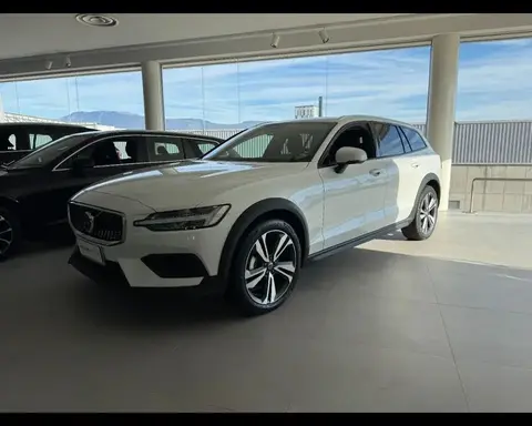 Used VOLVO V60 Hybrid 2024 Ad 