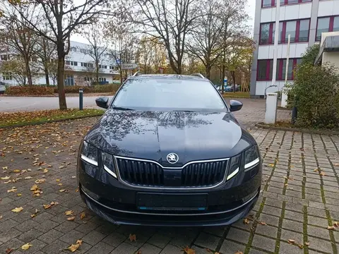 Used SKODA OCTAVIA  2019 Ad 