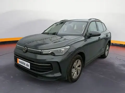 Used VOLKSWAGEN TIGUAN Petrol 2024 Ad 