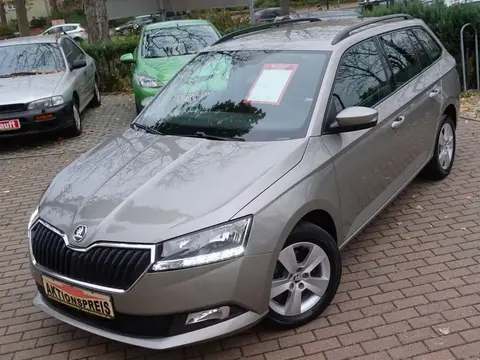 Annonce SKODA FABIA Essence 2019 d'occasion 