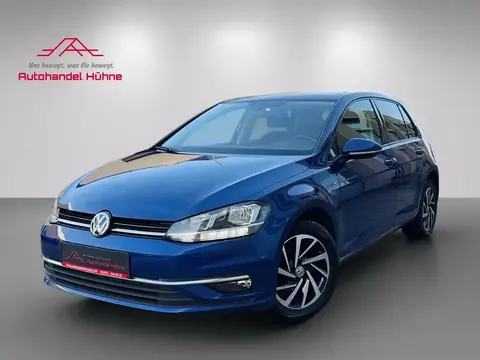 Used VOLKSWAGEN GOLF Petrol 2018 Ad 