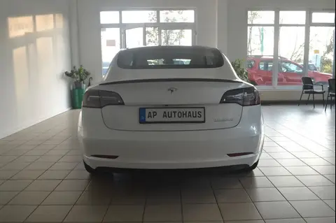 Annonce TESLA MODEL 3 Non renseigné 2020 d'occasion 