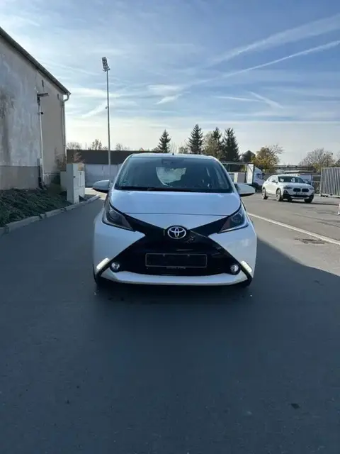 Used TOYOTA AYGO X Petrol 2017 Ad 