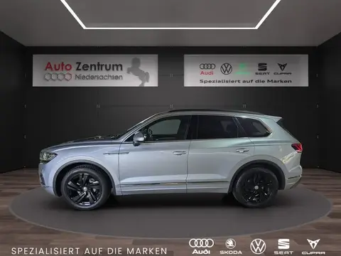 Used VOLKSWAGEN TOUAREG Diesel 2018 Ad 