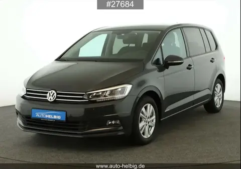 Used VOLKSWAGEN TOURAN Petrol 2020 Ad 