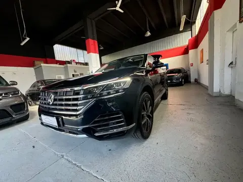 Used VOLKSWAGEN TOUAREG Diesel 2019 Ad 