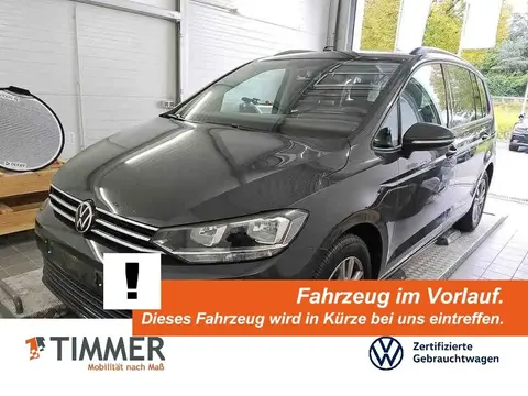 Used VOLKSWAGEN TOURAN Petrol 2021 Ad 