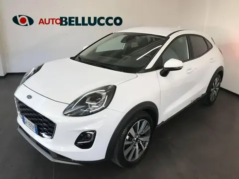 Used FORD PUMA Hybrid 2022 Ad 