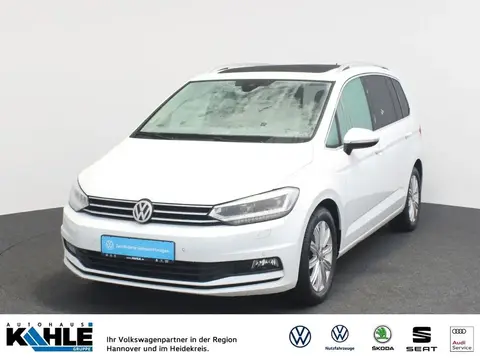 Used VOLKSWAGEN TOURAN Petrol 2017 Ad 