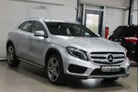 Used MERCEDES-BENZ CLASSE GLA Petrol 2015 Ad 