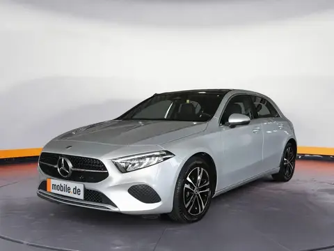 Annonce MERCEDES-BENZ CLASSE A Essence 2023 d'occasion 