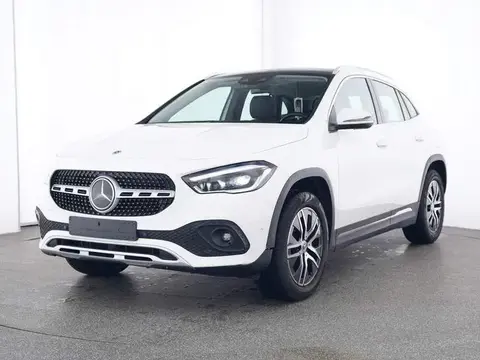 Used MERCEDES-BENZ CLASSE GLA Petrol 2023 Ad 