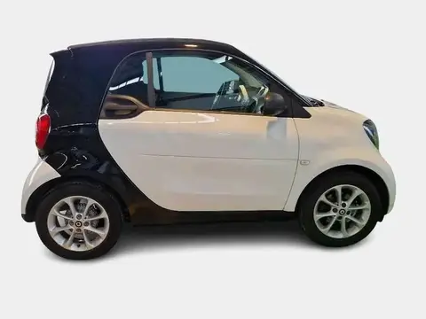 Annonce SMART FORTWO Essence 2019 d'occasion 